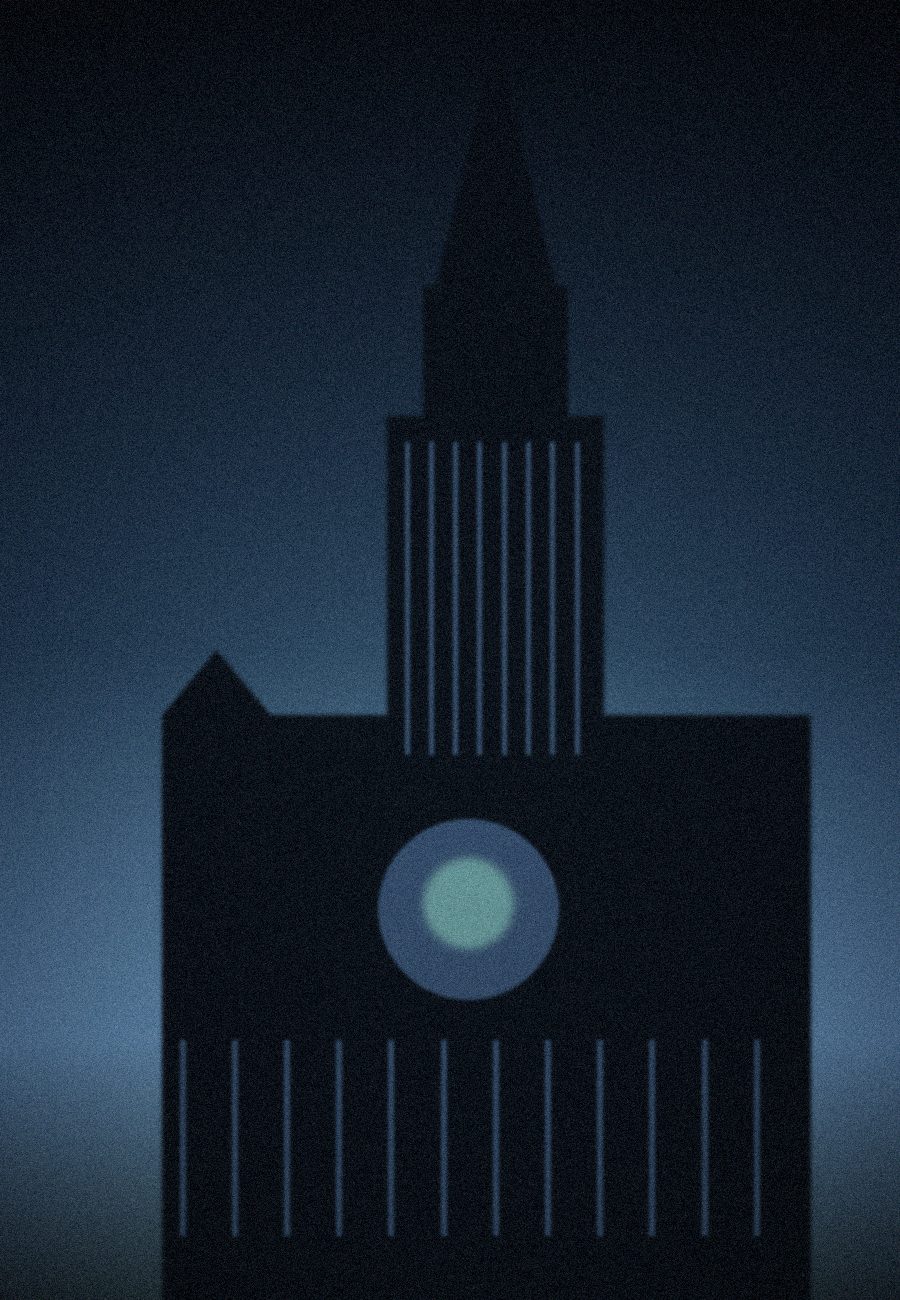 Silhouette de la flèche de la cathédrale de Strasbourg à l'heure bleue